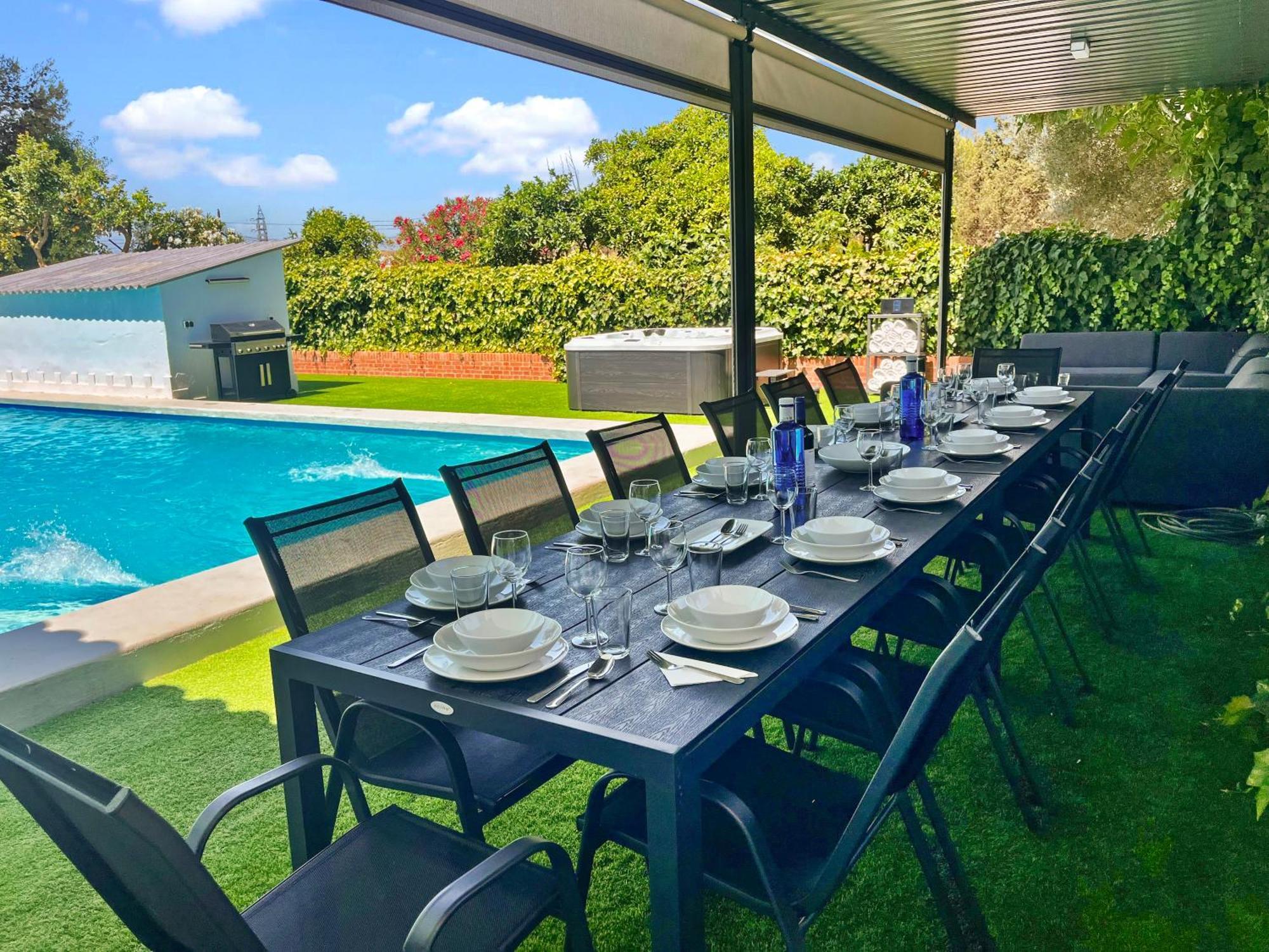 Villa San Patricio I Piscina Privada I Jacuzzi Spa I Bbq I Ps5 I Aire Acon I 3000M2 I 5Min-Centro Jerez de la Frontera Exterior foto